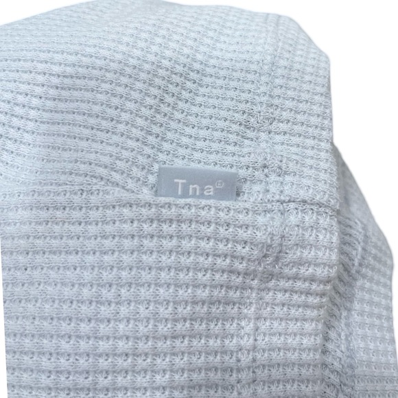 Aritzia TNA Waffle Knit Cropped Thermal Blue S NWT Pastel Fall Y2K mock neck - Picture 3 of 7